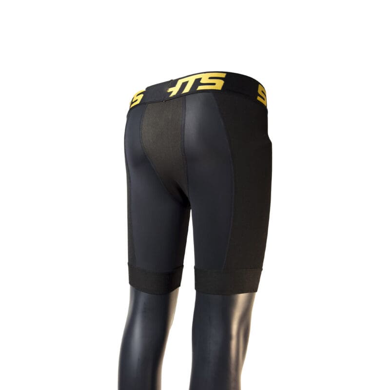 Bild på ett par STIGHTS Evolution Short Man.